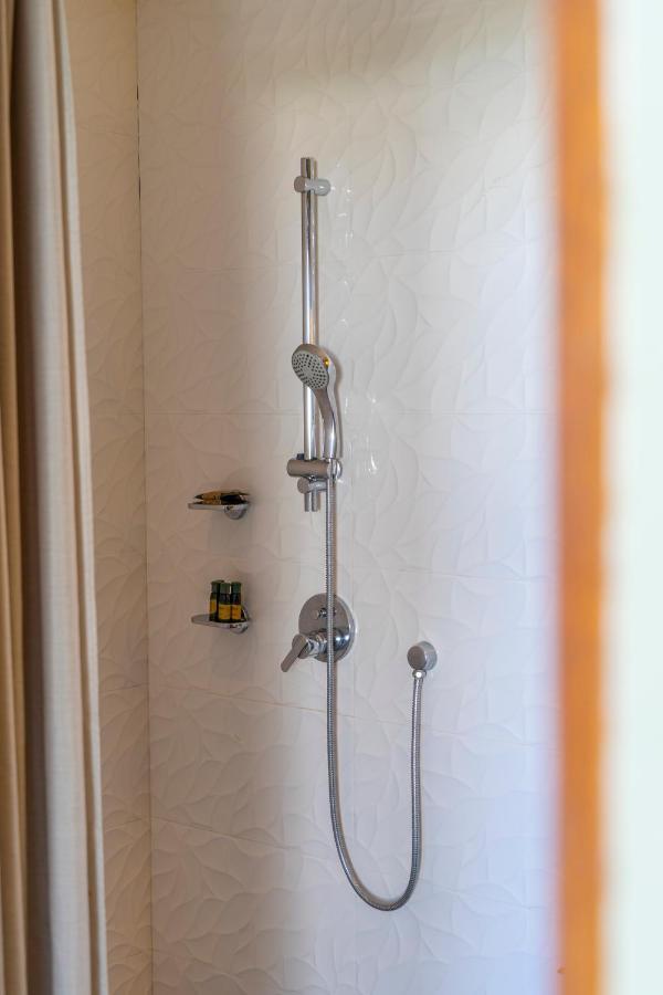 Suites At Sapphire Ocean Club ปูแอร์โตบาญาร์ตา ภายนอก รูปภาพ