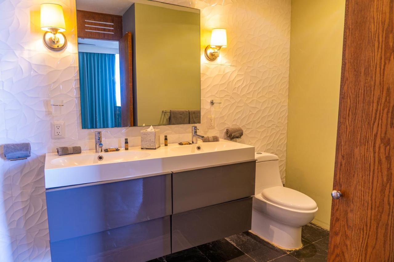 Suites At Sapphire Ocean Club ปูแอร์โตบาญาร์ตา ภายนอก รูปภาพ