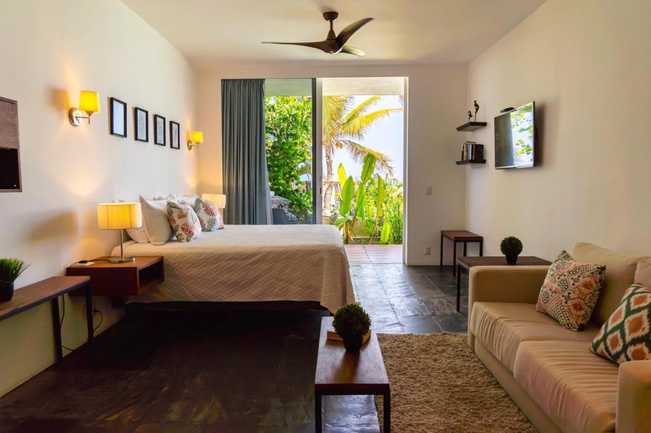 Suites At Sapphire Ocean Club ปูแอร์โตบาญาร์ตา ภายนอก รูปภาพ